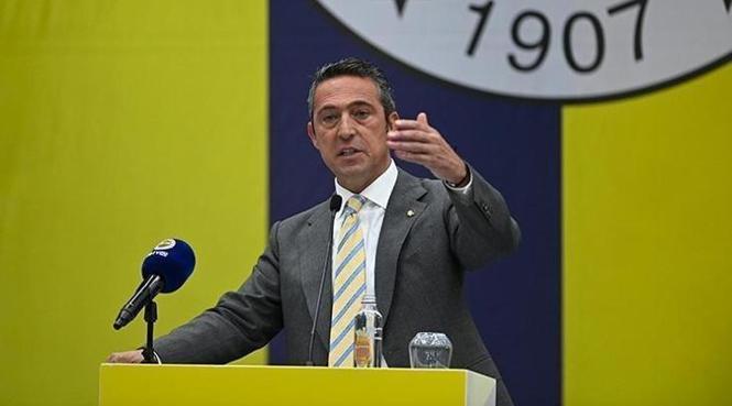CANLI | Fenerbahçe'nin eski yöneticisi Mahmut Uslu'dan adaylık açıklaması: 'Başkanlıksa başkanlık!' Ali Koç'a eleştiri: 'Beceremedin, gitmelisin!' Dikkat çeken Aziz Yıldırım, Galatasaray ve Victor Osimhen sözleri... 35 CANLI | Fenerbahçe'nin eski yöneticisi Mahmut Uslu'dan adaylık açıklaması: 'Başkanlıksa başkanlık!' Ali Koç'a eleştiri: 'Beceremedin, gitmelisin!' Dikkat çeken Aziz Yıldırım, Galatasaray ve Victor Osimhen sözleri...- Futbol