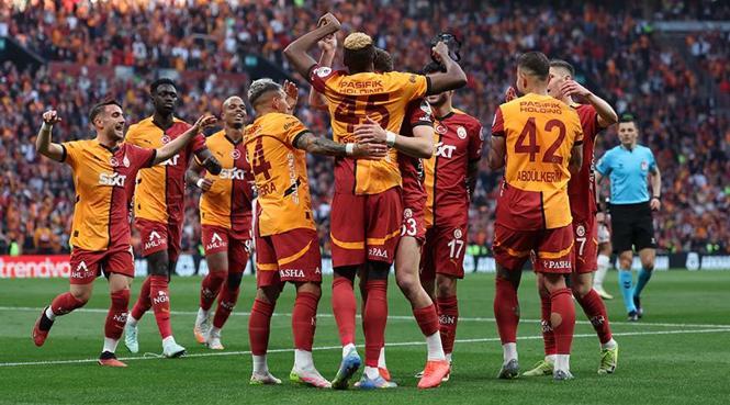 CANLI | Trabzonspor - Galatasaray maçı ne zaman, saat kaçta, hangi kanalda? (Muhtemel 11'ler)- Futbol