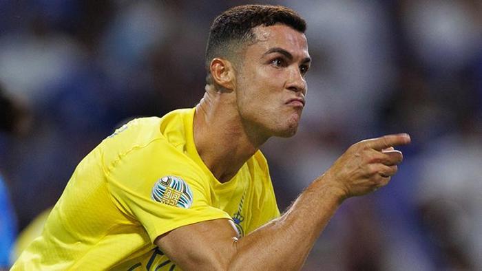 Cristiano Ronaldo, Türkiye'ye gelebilir! Süper Lig devi için İngilizlerden bomba iddia... 23 Cristiano Ronaldo, Türkiye'ye gelebilir! Süper Lig devi için İngilizlerden bomba iddia...- Futbol