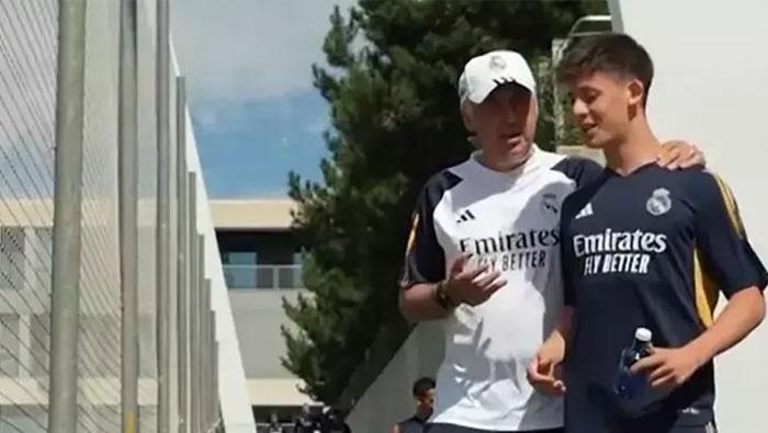 Dünyaca ünlü gazeteci açıkladı: 'Arda Güler dokunulmaz olacak' | Yeni sezonu iple çekiyor 21 Dünyaca ünlü gazeteci açıkladı: 'Arda Güler dokunulmaz olacak' | Yeni sezonu iple çekiyor- Futbol