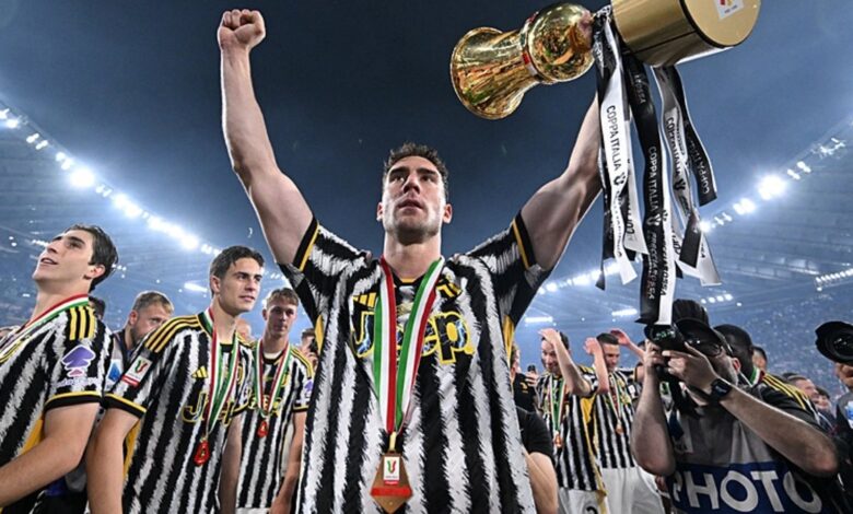Dusan Vlahovic adım adım Fenerbahçe'ye! Transferi o oyuncu bitirecek 17 Dusan Vlahovic adım adım Fenerbahçe'ye! Transferi o oyuncu bitirecek- Fenerbahçe