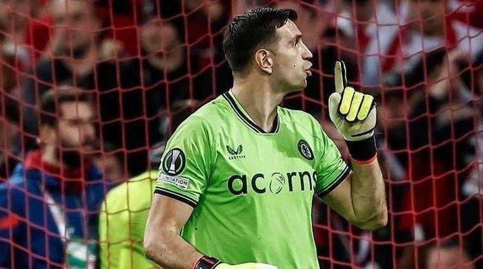 Emiliano Martinez adım adım Süper Lig devine doğru! Sürpriz transferi resmen duyurdu 21 Emiliano Martinez adım adım Süper Lig devine doğru! Sürpriz transferi resmen duyurdu- Futbol