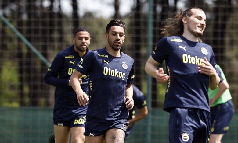 Fenerbahçe Atakaş Hatayspor maçının hazırlıklarını sürdürdü 11 Fenerbahçe Atakaş Hatayspor maçının hazırlıklarını sürdürdü- Futbol