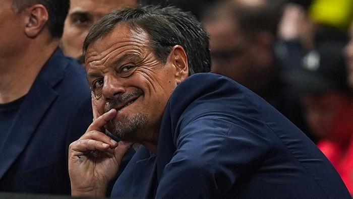 Fenerbahçe Beko Panathinaikos'u alaşağı etti, fatura Ergin Ataman'a kesildi 'Beceriksiz, hatalarının bedelini ödedi' 24 Fenerbahçe Beko Panathinaikos'u alaşağı etti, fatura Ergin Ataman'a kesildi 'Beceriksiz, hatalarının bedelini ödedi'- Ligler