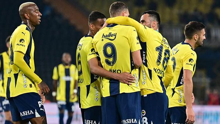 Fenerbahçe-Eyüpspor maçının ardından Jose Mourinho krizi: 'Havaya attığın paraların üzerinde...' Olay sözler! 24 Fenerbahçe-Eyüpspor maçının ardından Jose Mourinho krizi: 'Havaya attığın paraların üzerinde...' Olay sözler!- Futbol