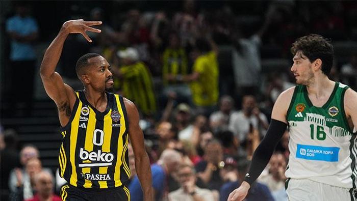 Fenerbahçe finale yükseldi! Ali Koç'un hareketi maça damga vurdu- Ligler