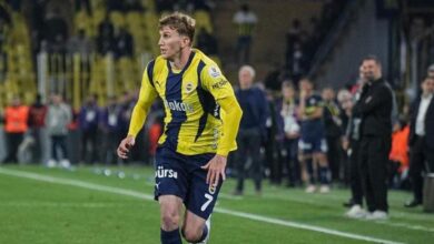 Fenerbahçe'de bir ilk! Burak Kapacak sahne aldı- Futbol