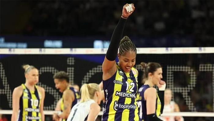 Fenerbahçe'de iki yıldız isim nişanlandı! Yüzük sonrası transfer 19 Fenerbahçe'de iki yıldız isim nişanlandı! Yüzük sonrası transfer- Diğer Haberler