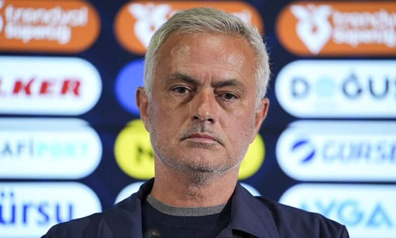 Fenerbahçe'de Jose Mourinho bilmecesi! Tazminat ödemeden ayrılık… 17 Fenerbahçe'de Jose Mourinho bilmecesi! Tazminat ödemeden ayrılık…- Fenerbahçe