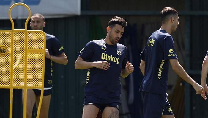 Fenerbahçe'de sürpriz ayrılık, bavulunu topladı: Resmi açıklama geldi- Futbol