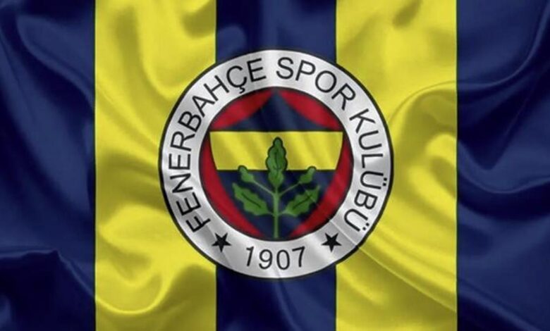 Fenerbahçe'den ayrıldı, Yunanistan ekibine imza attı! Resmen açıklandı 12 Fenerbahçe'den ayrıldı, Yunanistan ekibine imza attı! Resmen açıklandı- Futbol