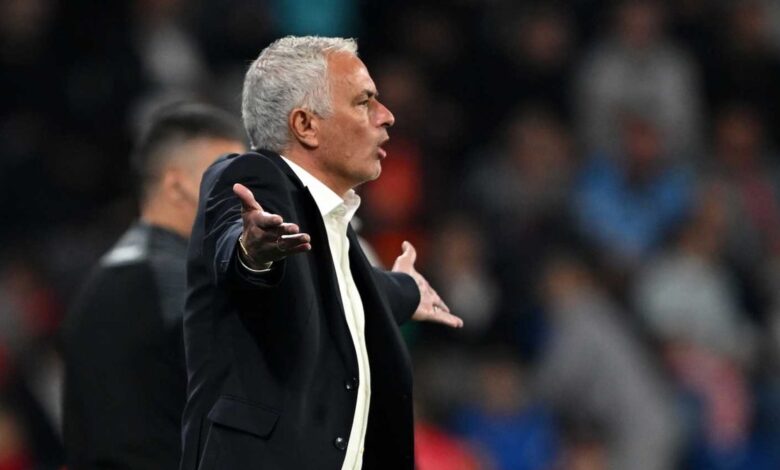 Fenerbahçe'den flaş Jose Mourinho kararı! Yeni sezonda... 15 Fenerbahçe'den flaş Jose Mourinho kararı! Yeni sezonda...- Fenerbahçe