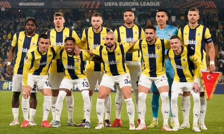 Fenerbahçeli isimden sosyal medyada flaş hamle! Formasını değiştirdi 12 Fenerbahçeli isimden sosyal medyada flaş hamle! Formasını değiştirdi- Fenerbahçe
