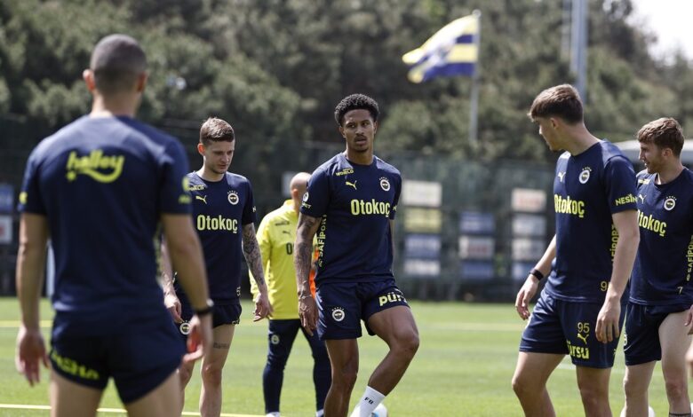Fenerbahçe'ye Jayden Oosterwolde müjdesi! 17 Fenerbahçe'ye Jayden Oosterwolde müjdesi!- Fenerbahçe