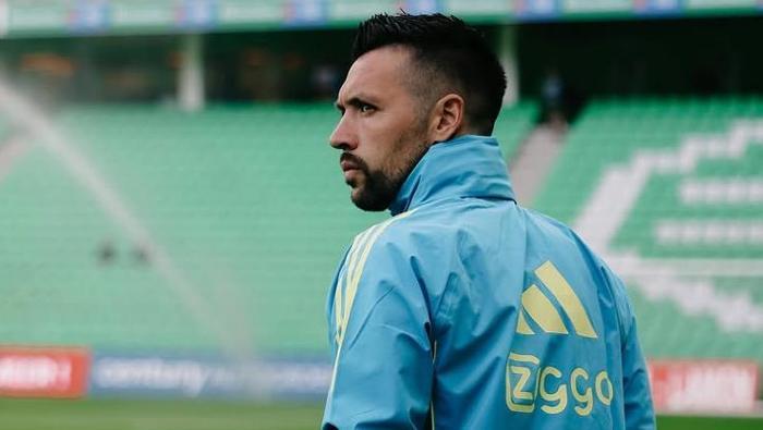 Francesco Farioli ve Wout Weghorst, hayatının şokunu yaşadı! 9 puan önde olan Ajax, PSV'ye şampiyonluğu veriyor... 17 Francesco Farioli ve Wout Weghorst, hayatının şokunu yaşadı! 9 puan önde olan Ajax, PSV'ye şampiyonluğu veriyor...- Futbol