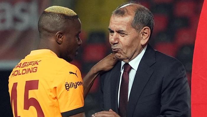 Galatasaray Başkanı Dursun Özbek'ten acı Osimhen itirafı: 'Rekabet edemeyiz' | Çılgın teklifi duyurdu 26 Galatasaray Başkanı Dursun Özbek'ten acı Osimhen itirafı: 'Rekabet edemeyiz' | Çılgın teklifi duyurdu- Futbol