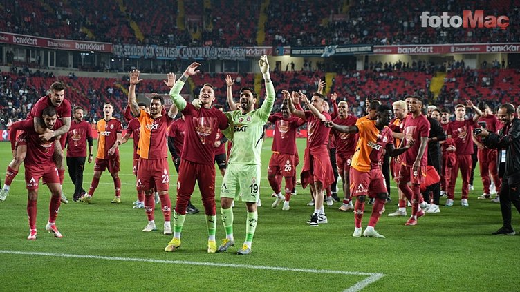 GALATASARAY HABERİ - Icardi'den Muslera’ya dikkat çeken mesaj: “Bir yıl daha!”- Futbol