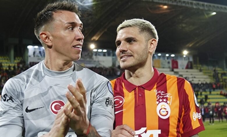 GALATASARAY HABERİ - Icardi'den Muslera’ya dikkat çeken mesaj: “Bir yıl daha!” 24 GALATASARAY HABERİ - Icardi'den Muslera’ya dikkat çeken mesaj: “Bir yıl daha!”- Futbol