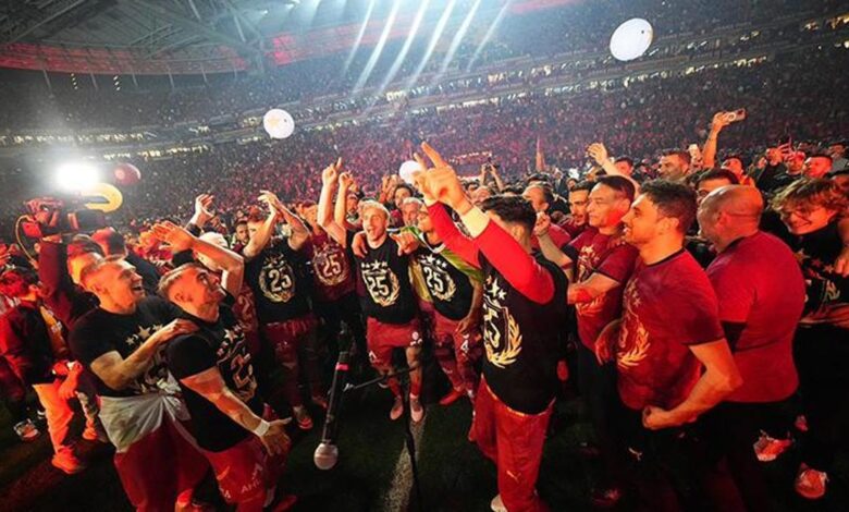Galatasaray şampiyonluk kutlamalarının adresi belli oldu! TFF'ye başvuru 13 Galatasaray şampiyonluk kutlamalarının adresi belli oldu! TFF'ye başvuru- Futbol