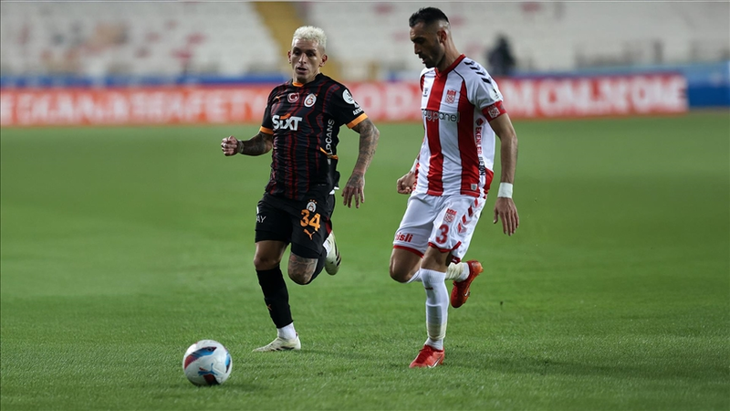 Galatasaray-Sivasspor MAÇI CANLI İZLE | Galatasaray-Net Global Sivasspor maçı saat kaçta ve hangi kanalda?- Futbol