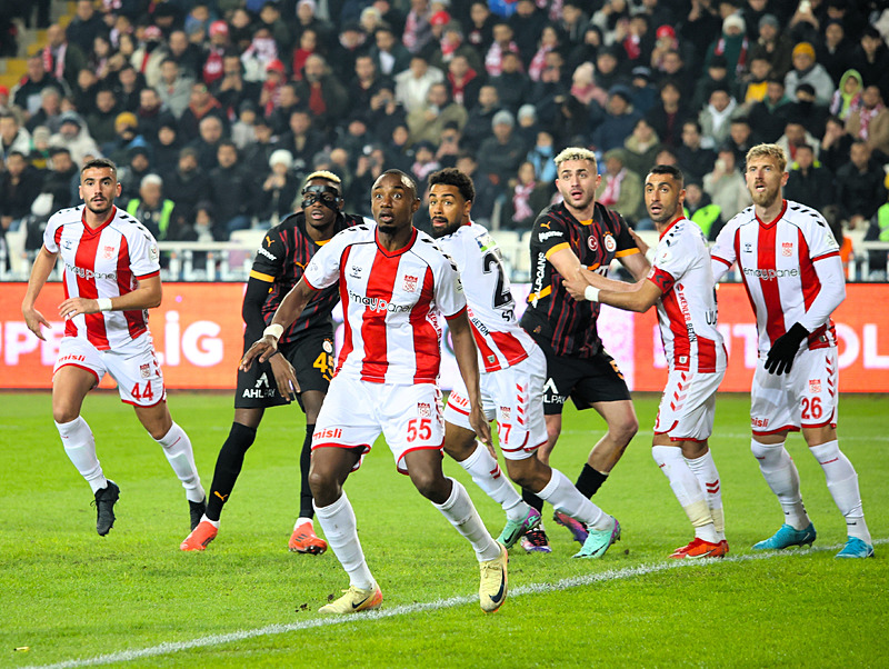 Galatasaray-Sivasspor MAÇI CANLI İZLE | Galatasaray-Net Global Sivasspor maçı saat kaçta ve hangi kanalda?- Futbol