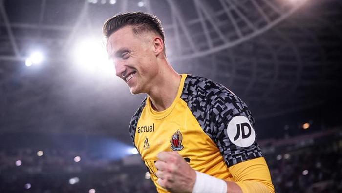 Galatasaray'a Eyfel Kulesi'ni yıkan transfer! Açıklama geldi: Şampiyonlar Ligi'nde... 19 Galatasaray'a Eyfel Kulesi'ni yıkan transfer! Açıklama geldi: Şampiyonlar Ligi'nde...- Futbol
