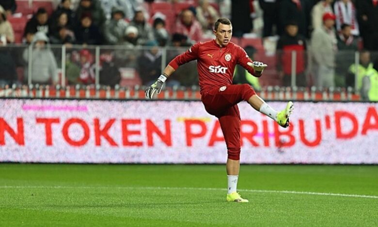 Galatasaray'a Sambacı kaleci! Yakın takibe geçildi 22 Galatasaray'a Sambacı kaleci! Yakın takibe geçildi- Futbol