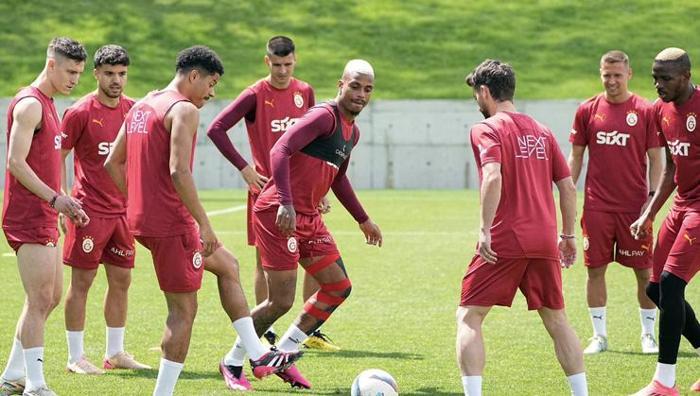 Galatasaray'a transferde Suudi Arabistan piyangosu: Barış Alper Yılmaz sürprizi 18 Galatasaray'a transferde Suudi Arabistan piyangosu: Barış Alper Yılmaz sürprizi- Futbol