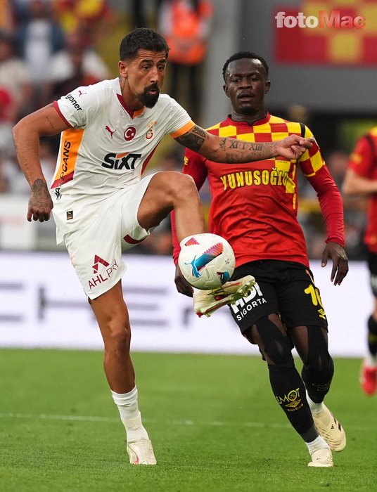 Galatasaray'da ayrılık! Okan Buruk 2 ismin biletini kesti- Futbol