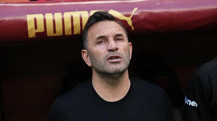 Galatasaray'da Sacha Boey konusunda yeni gelişme... Okan Buruk'a söz verdi! 19 Galatasaray'da Sacha Boey konusunda yeni gelişme... Okan Buruk'a söz verdi!- Futbol