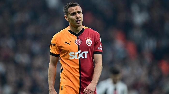 Galatasaray'da Sacha Boey konusunda yeni gelişme... Okan Buruk'a söz verdi! 23 Galatasaray'da Sacha Boey konusunda yeni gelişme... Okan Buruk'a söz verdi!- Futbol