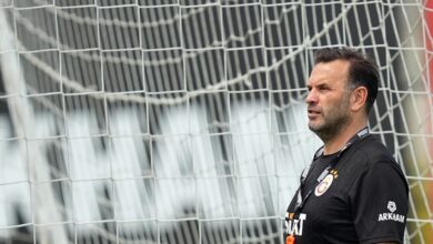 Galatasaray'da Trabzonspor maçının hazırlıkları devam etti- Futbol