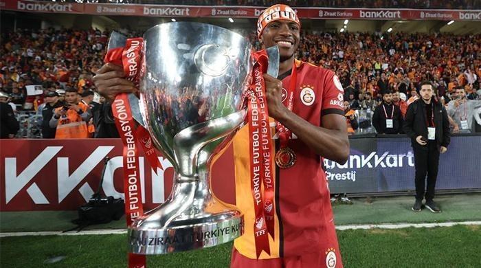 Galatasaray'da Victor Osimhen şoku! Yeni takımını duyurdular, transferde büyük sürpriz... 24 Galatasaray'da Victor Osimhen şoku! Yeni takımını duyurdular, transferde büyük sürpriz...- Futbol