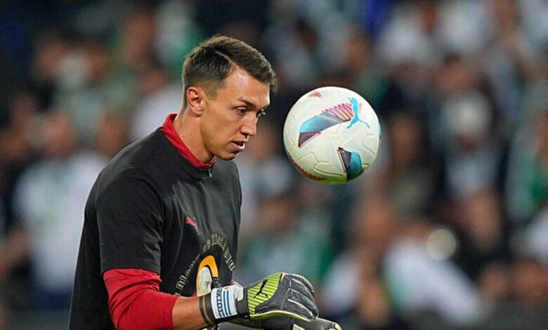 Galatasaray'dan ayrılacak mı? Muslera için resmi transfer açıklaması! 19 Galatasaray'dan ayrılacak mı? Muslera için resmi transfer açıklaması!- Futbol