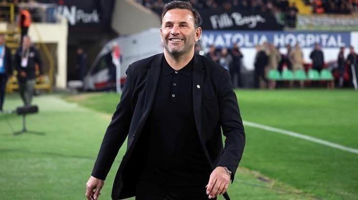Galatasaray'dan Okan Buruk'a zam! 5.yıldız sonrası işte yeni maaşı 20 Galatasaray'dan Okan Buruk'a zam! 5.yıldız sonrası işte yeni maaşı- Futbol