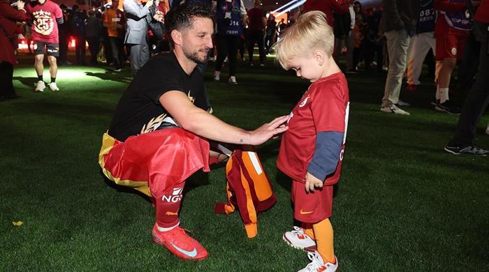 Galatasaray'ın 10 numaradaki hedefi net! Transfer ihtimali yüksek... 22 Galatasaray'ın 10 numaradaki hedefi net! Transfer ihtimali yüksek...- Futbol