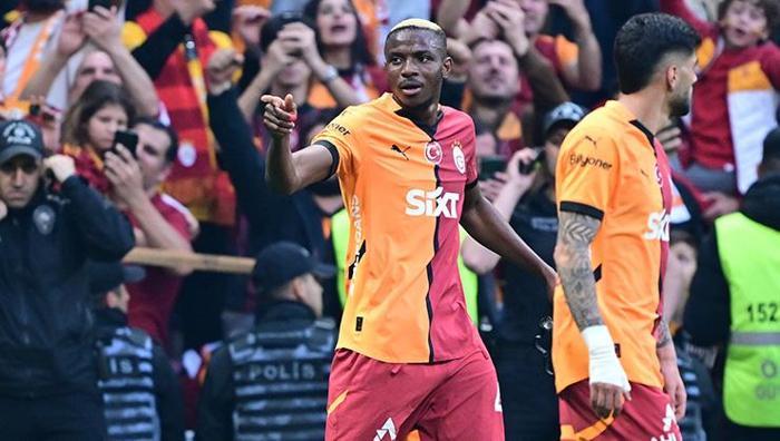 Galatasaray'ın 5 yıldızlı şampiyonluğuna olay yorum: Yıllarca hatırlanacak çünkü...- Futbol