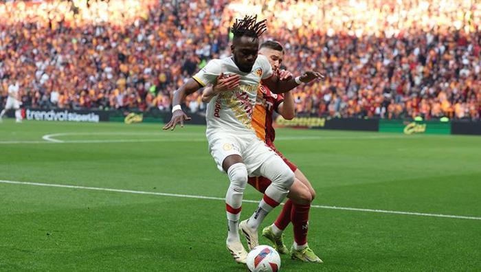 Galatasaray'ın 5 yıldızlı şampiyonluğuna olay yorum: Yıllarca hatırlanacak çünkü...- Futbol
