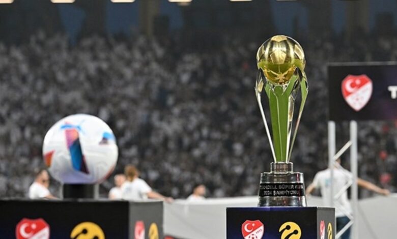 Galatasaray’ın Süper Kupa’daki rakibi Trabzonspor oldu! İşte Fenerbahçe'nin muhtemel rakipleri 23 Galatasaray’ın Süper Kupa’daki rakibi Trabzonspor oldu! İşte Fenerbahçe'nin muhtemel rakipleri- Futbol