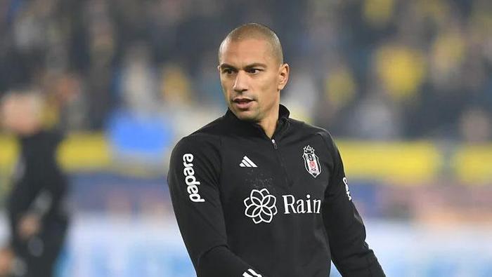 Gökhan İnler'den FANATİK'e özel açıklamalar: 'Avrupa'nın en iyisi olabiliriz' 27 Gökhan İnler'den FANATİK'e özel açıklamalar: 'Avrupa'nın en iyisi olabiliriz'- Futbol