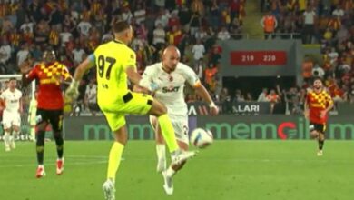 Göztepe-Galatasaray maçına damga vuran an! Trio ekibi noktayı koydu: 'Amasız, fakatsız, lakinsiz net bir kırmızı kart'- Fenerbahçe