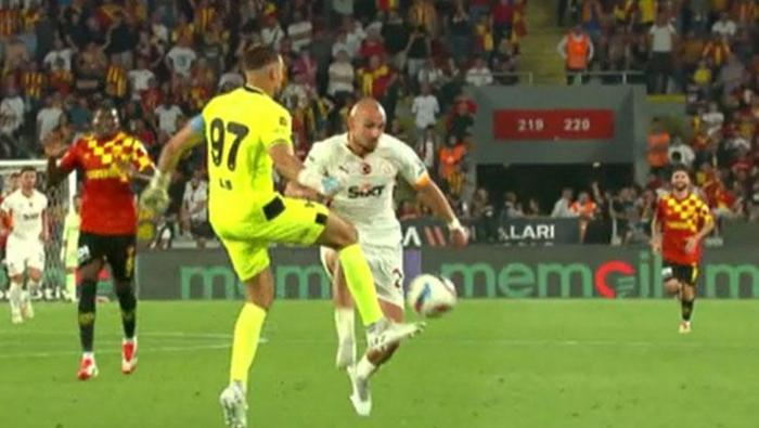 Göztepe-Galatasaray maçına damga vuran an! Trio ekibi noktayı koydu: 'Amasız, fakatsız, lakinsiz net bir kırmızı kart'- Futbol