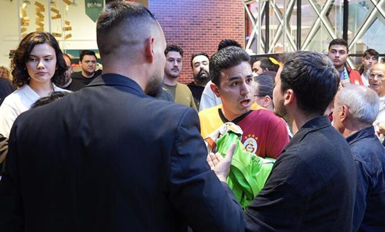 Güvenlikler yasakladı: Fernando Muslera gerginliği! 11 Güvenlikler yasakladı: Fernando Muslera gerginliği!- Diğer Haberler