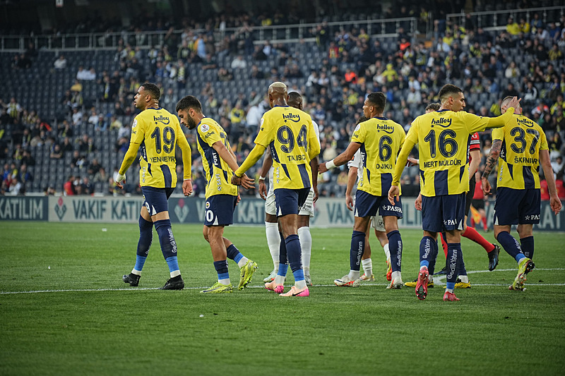 Hatayspor-Fenerbahçe MAÇI CANLI İZLE | Atakaş Hatayspor-Fenerbahçe maçı saat kaçta ve hangi kanalda?- Fenerbahçe