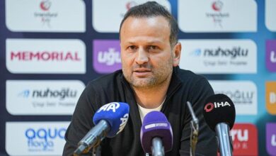 İstanbulspor'da Osman Zeki Korkmaz'dan acı itiraf! 'Oynaya oynaya elendik'- Fenerbahçe