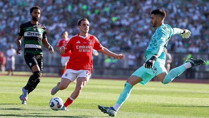 Kerem Aktürkoğlu ve Orkun'a 90+10'da dramatik son: Yeni nesil beyzbol oyuncusu! Benfica yine mat oldu- Futbol