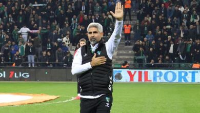 Kocaelispor'da Ertuğrul Sağlam 32, İsmet Taşdemir 37 puan elde etti- Futbol