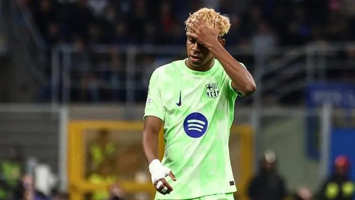 Lamine Yamal'ın kabusu Galatasaray'a doğru... İtalyanlar transfer görüşmesini duyurdu! 24 Lamine Yamal'ın kabusu Galatasaray'a doğru... İtalyanlar transfer görüşmesini duyurdu!- Futbol