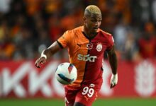 Lemina paylaştı... Galatasaray soyunma odasında kupa coşkusu!- Futbol