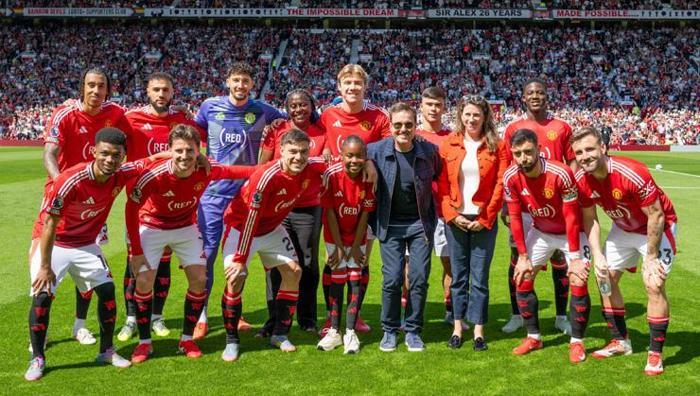 Manchester United-West Ham maçı sonrası İngilizlerden Altay Bayındır için olay sözler: Sözde savunma kalkanı 18 Manchester United-West Ham maçı sonrası İngilizlerden Altay Bayındır için olay sözler: Sözde savunma kalkanı- Futbol